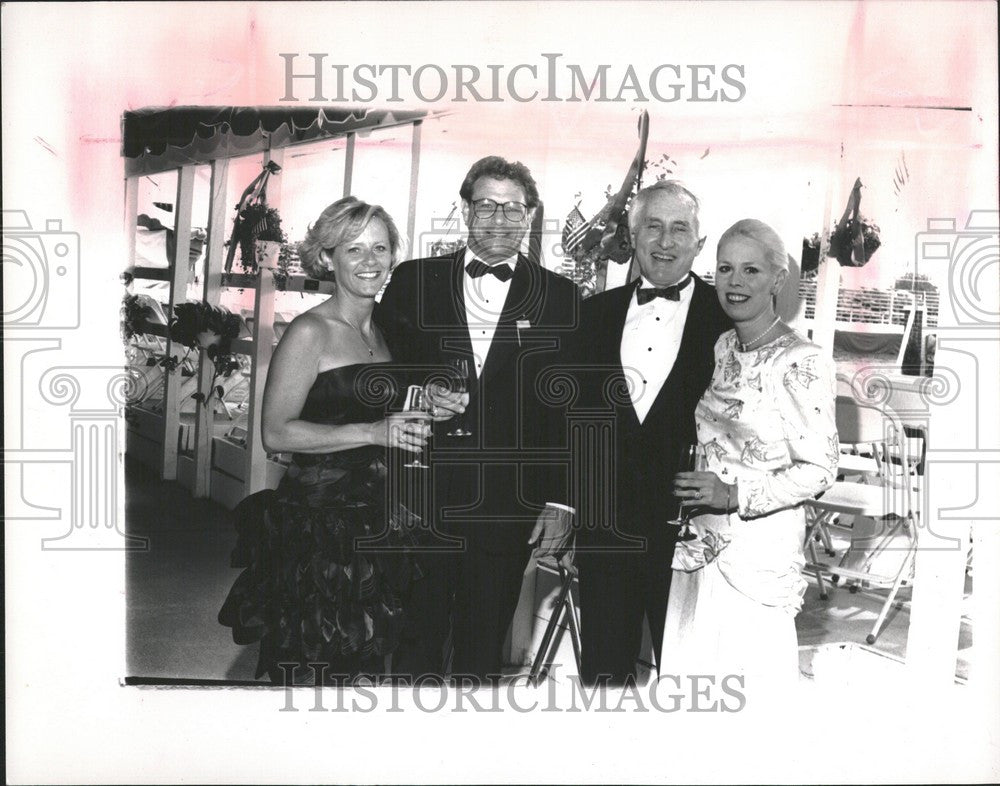 1988 Press Photo Jill Leader Rich Rich Weyand Albert - Historic Images