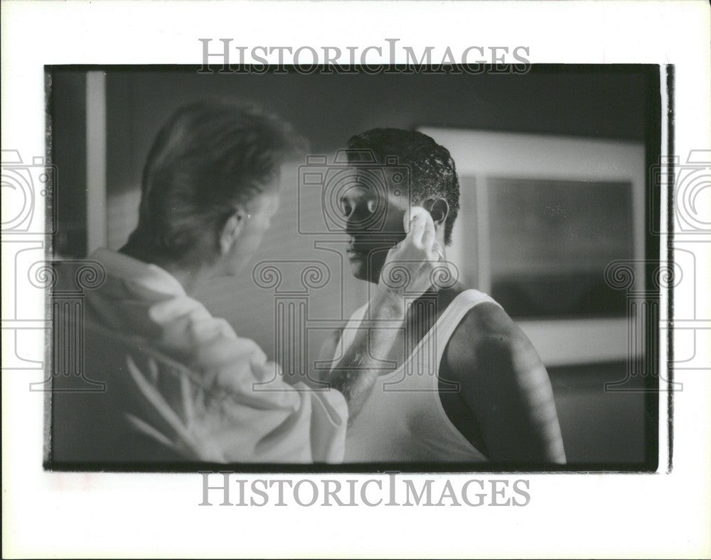 1988 Press Photo LA Law Blair Underwood dress better - Historic Images