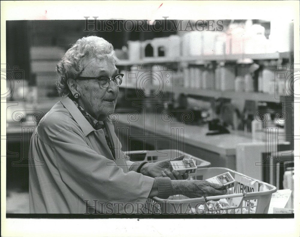 1985 Press Photo Irene Auberlin - Historic Images