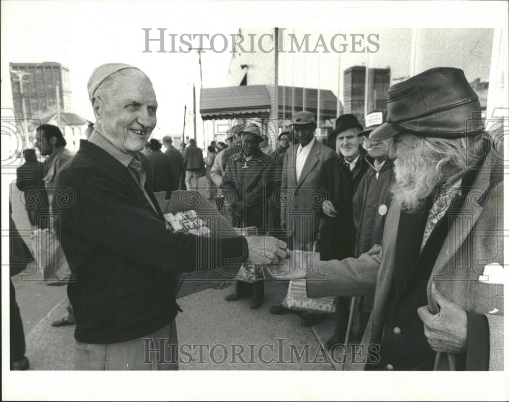 1981 Press Photo Duke Jokes - Historic Images