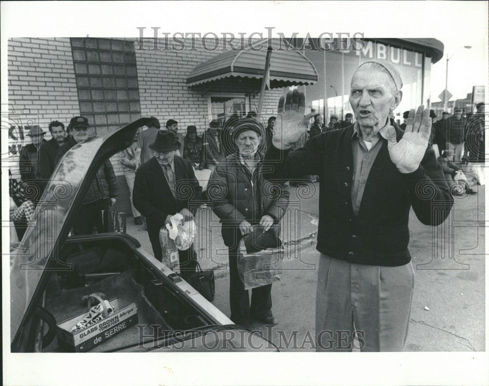 1981 Press Photo clarence dunkle - Historic Images