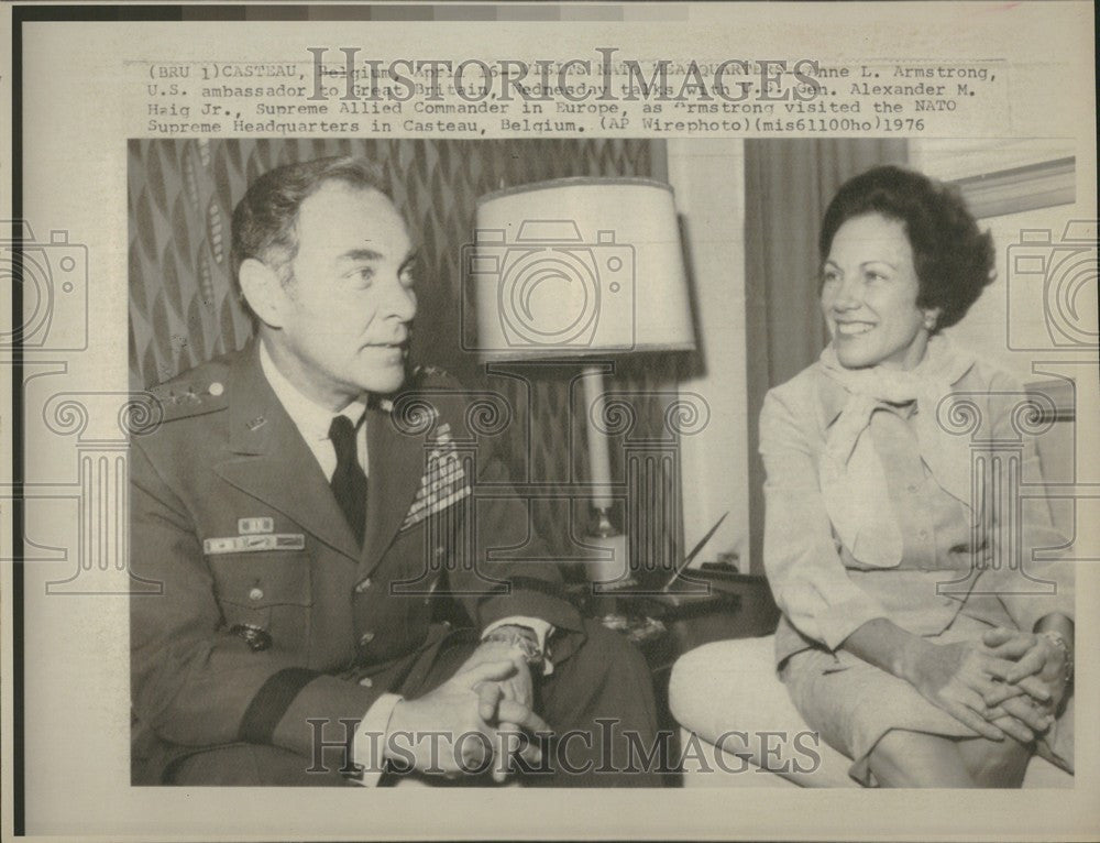 1976 Press Photo anne armstrong nato headquarters - Historic Images