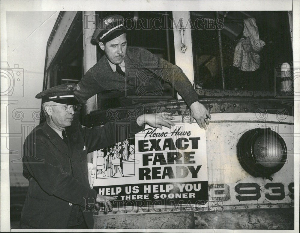 1945 Press Photo street cars Sipos Jarembo - Historic Images