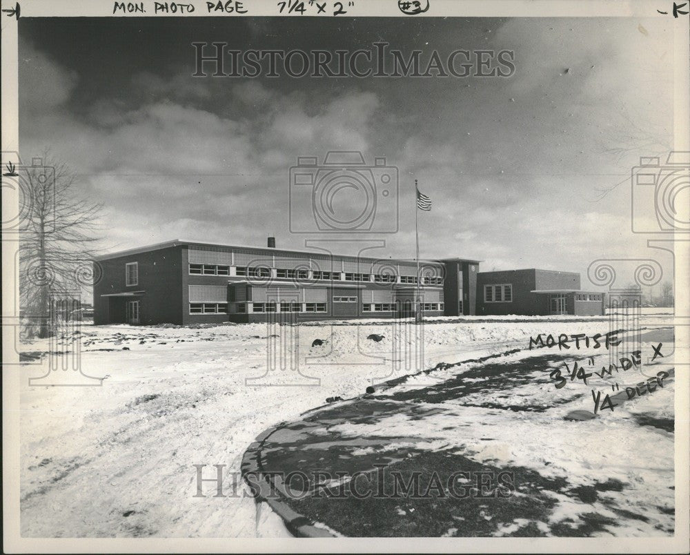 1954 Press Photo Vandenberg detroit schools - Historic Images