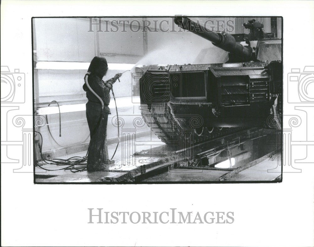 1991 Press Photo General Dynamics Tank Manufacturer - Historic Images