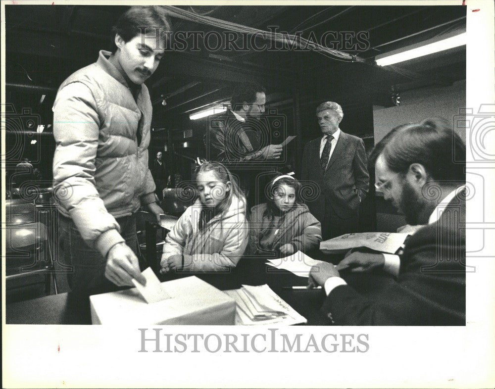 1981 Press Photo Corbin Wagner Detroit Symphony - Historic Images