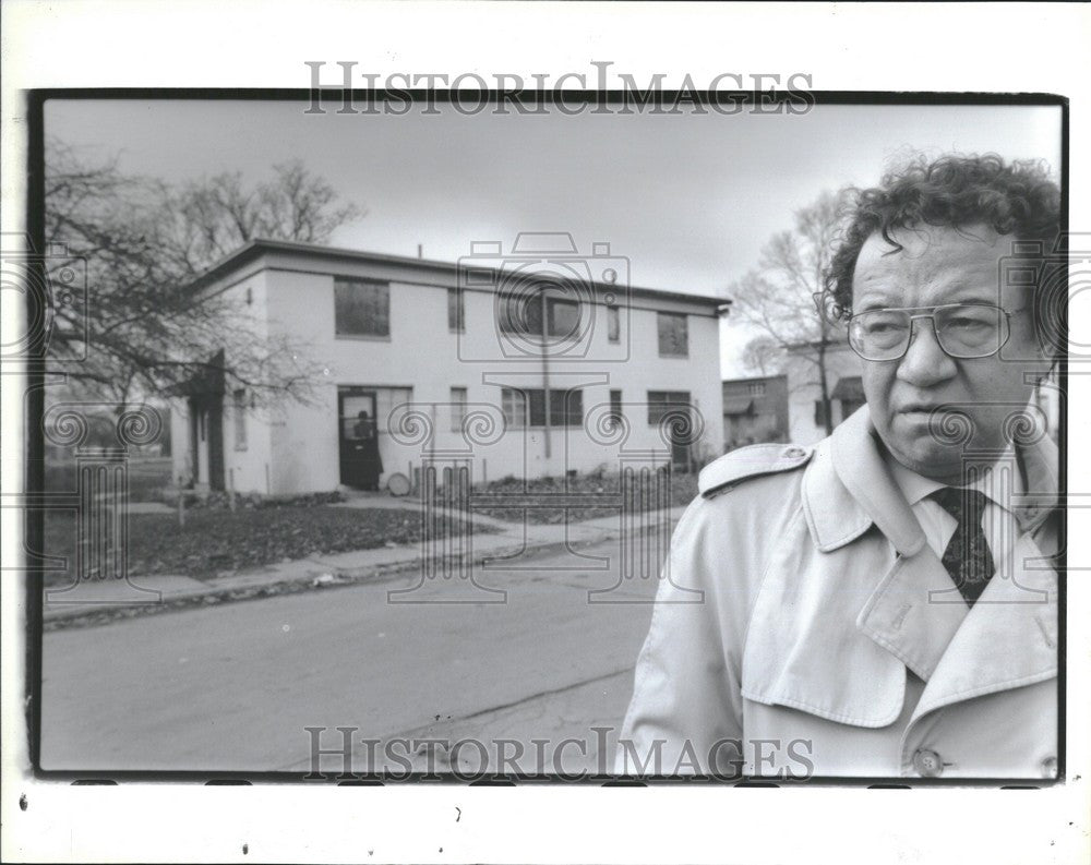 1991 Press Photo Elmer Binford Housing Urban official - Historic Images