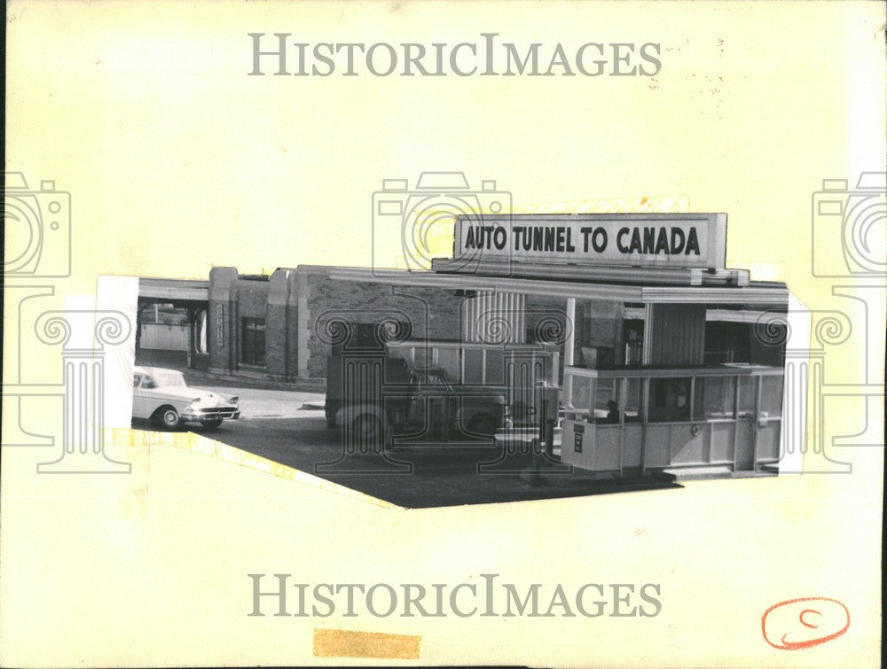 1976 Press Photo Det. Windsor tunnel - Historic Images