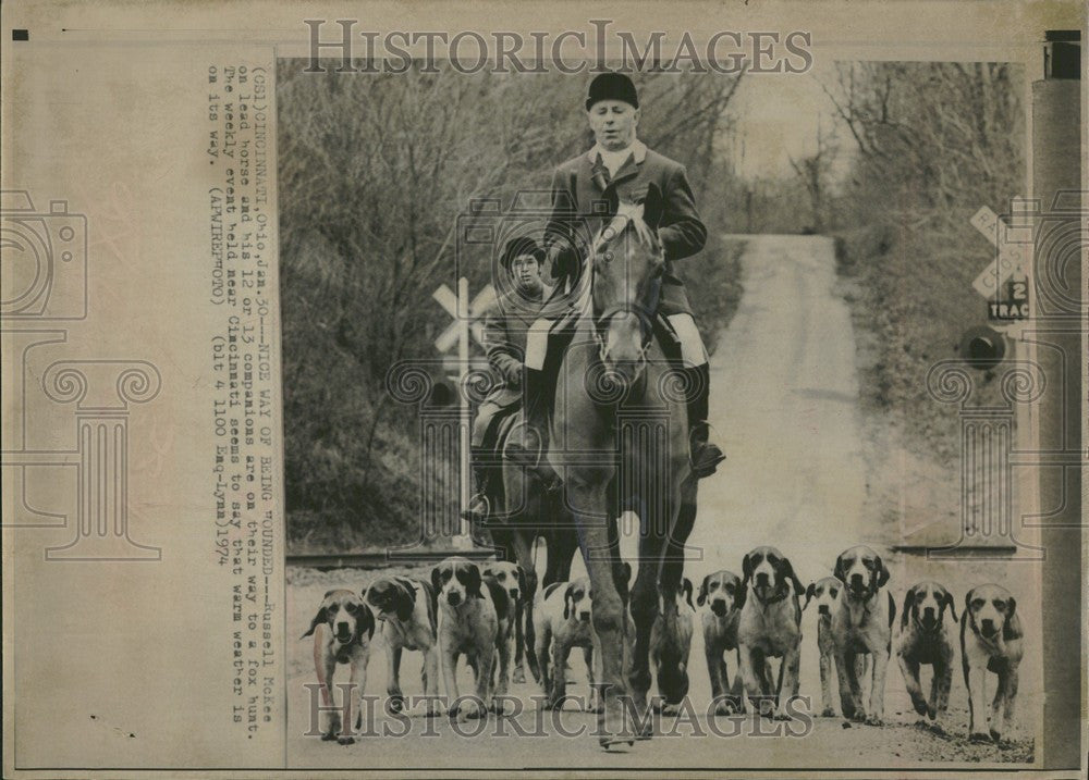 Press Photo Russell McKee fox hunt Cincinnati - Historic Images