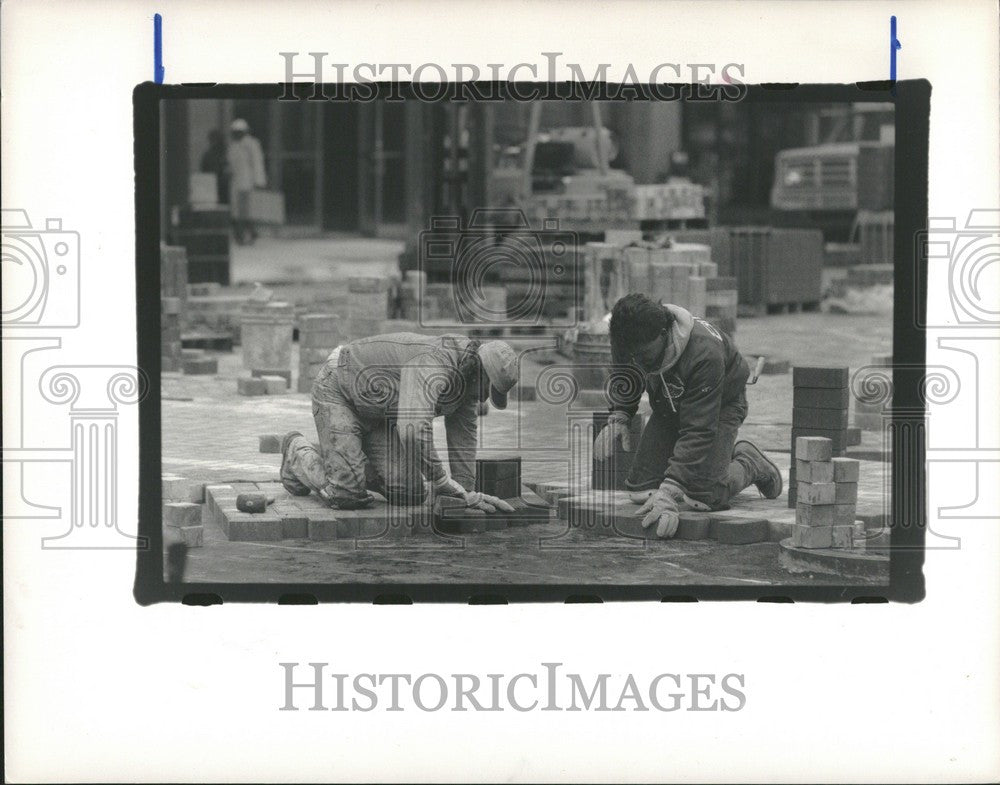 1988 Press Photo Jose Mace Tom Harvey Fox Theatre - Historic Images