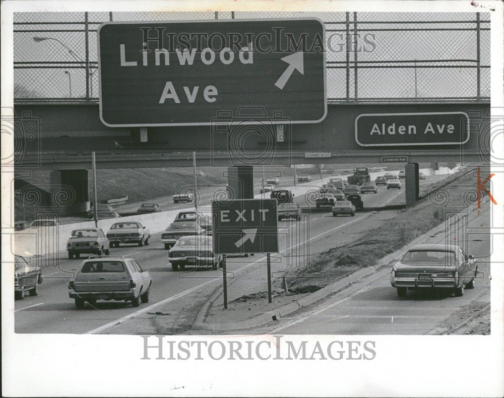 1976 Press Photo Urban Freeway Bypass Intolerable Roads - Historic Images