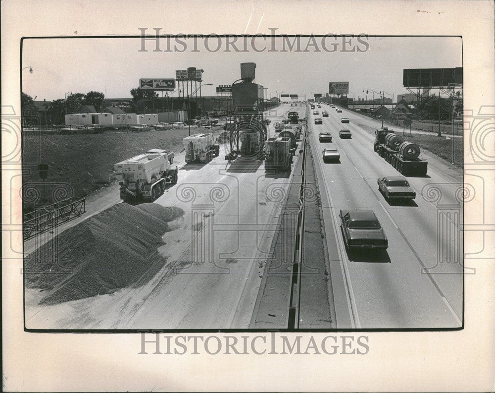 1972 Press Photo Sandblasters moonwalkers dust storm - Historic Images