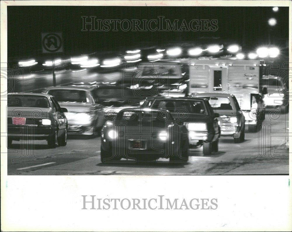 1985 Press Photo outstate drivers subsidizing - Historic Images