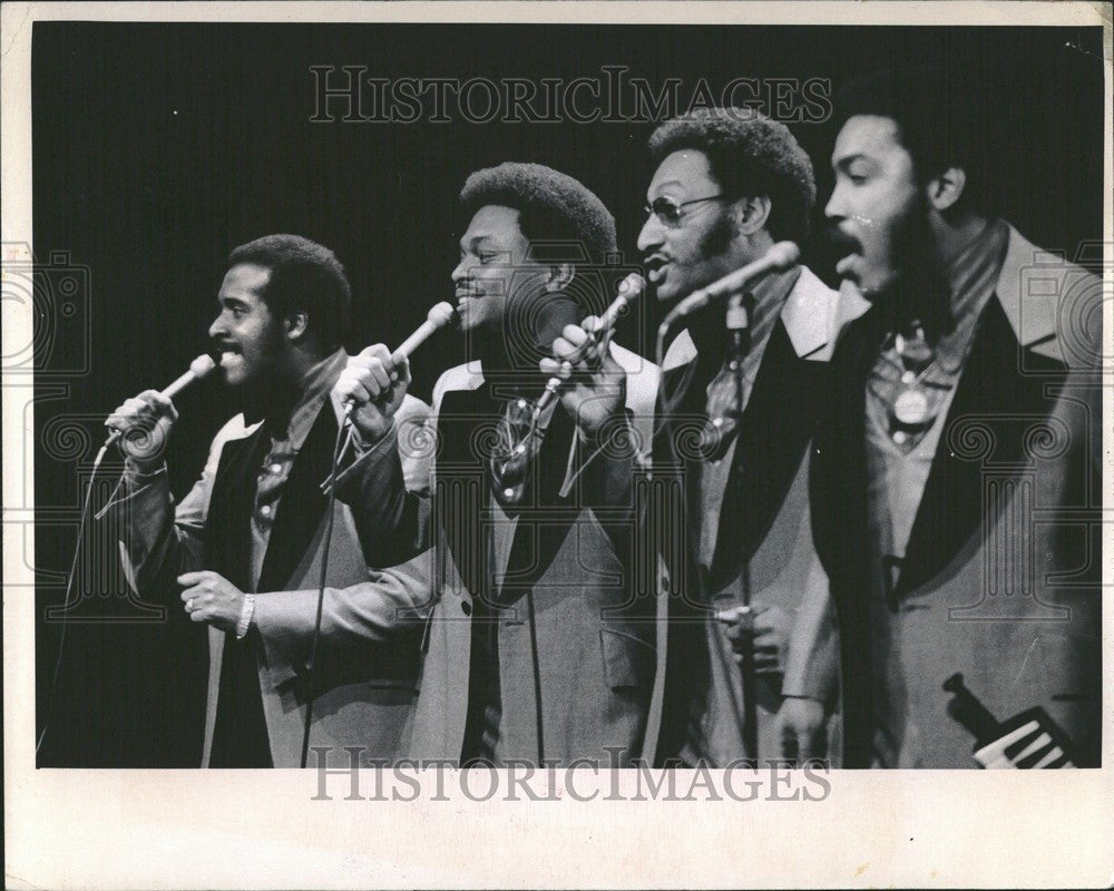 1973 Press Photo Levi , Oble Benson, Duke , Lawrence - Historic Images