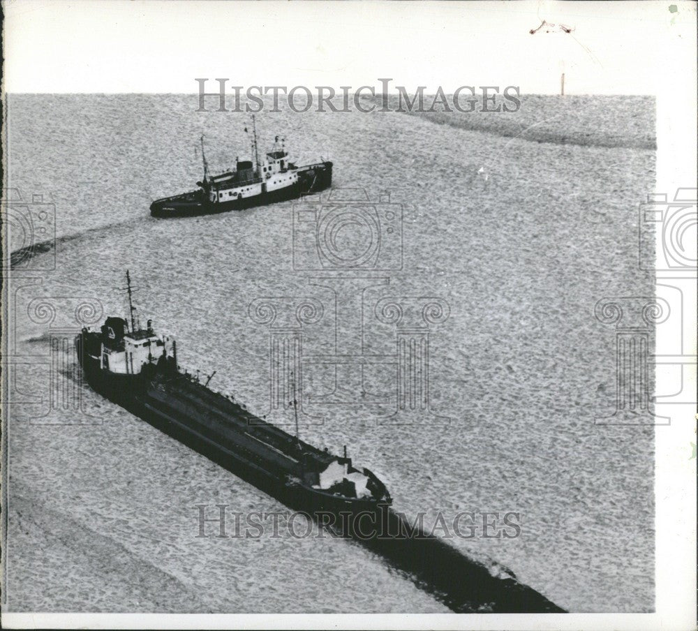 1969 Press Photo Coast Guard Lake Michigan Shipping - Historic Images