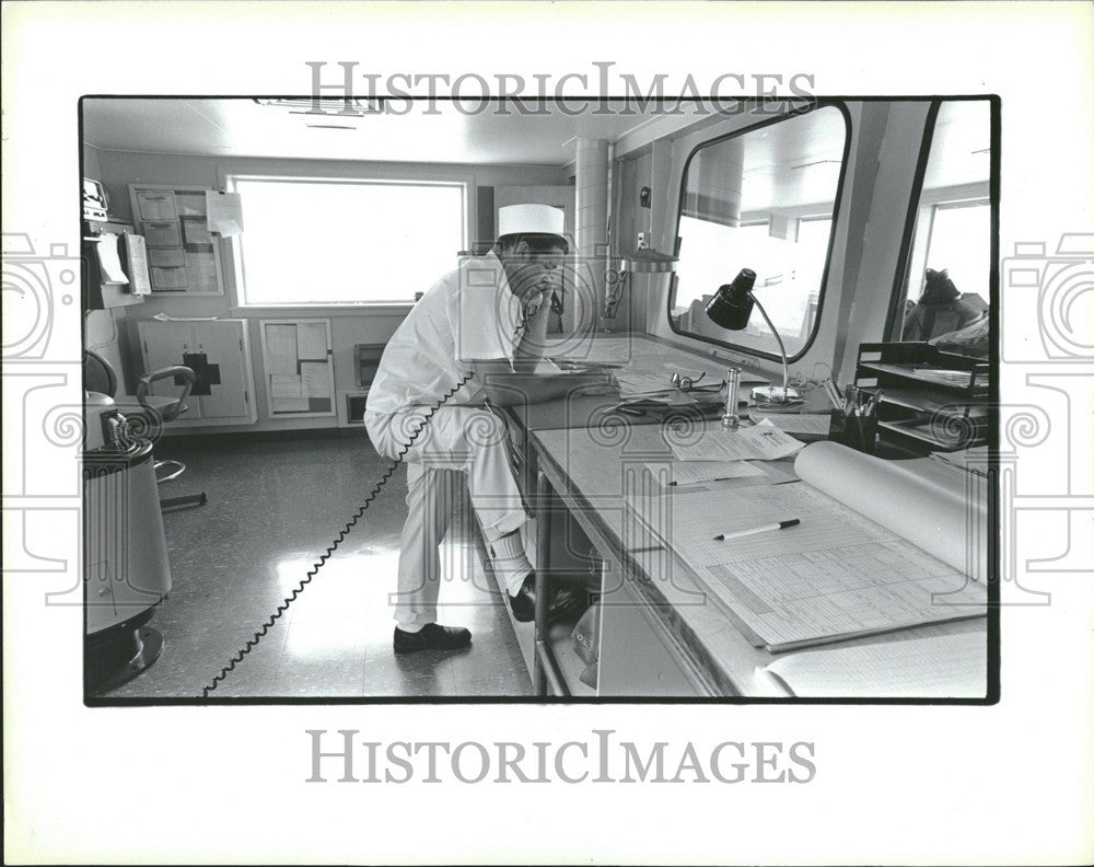 1985 Press Photo Don Walker Steward Algonac Valley Camp - Historic Images