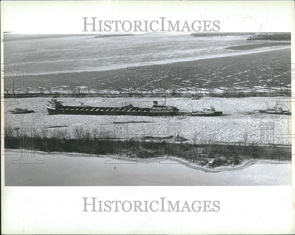 1979 Press Photo Great lakes winter shipping - Historic Images