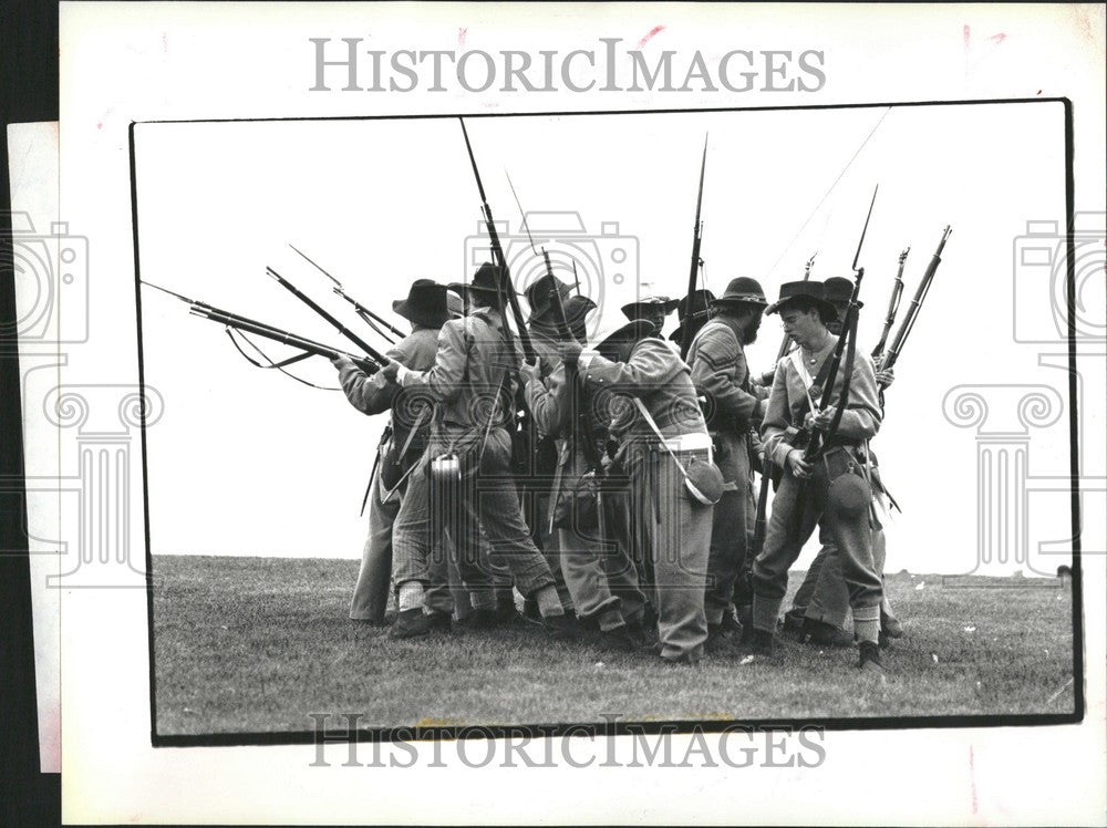 1991 Press Photo History In The Making - Historic Images