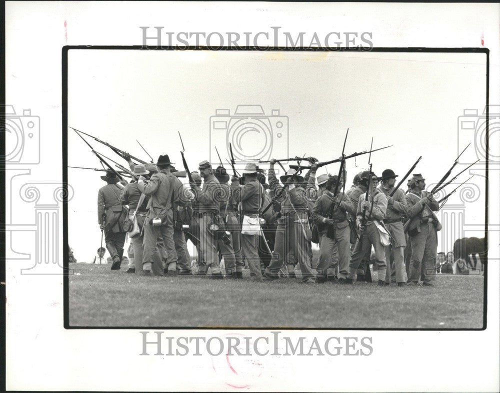 1991 Press Photo Fort Wayne Military Museum - Historic Images