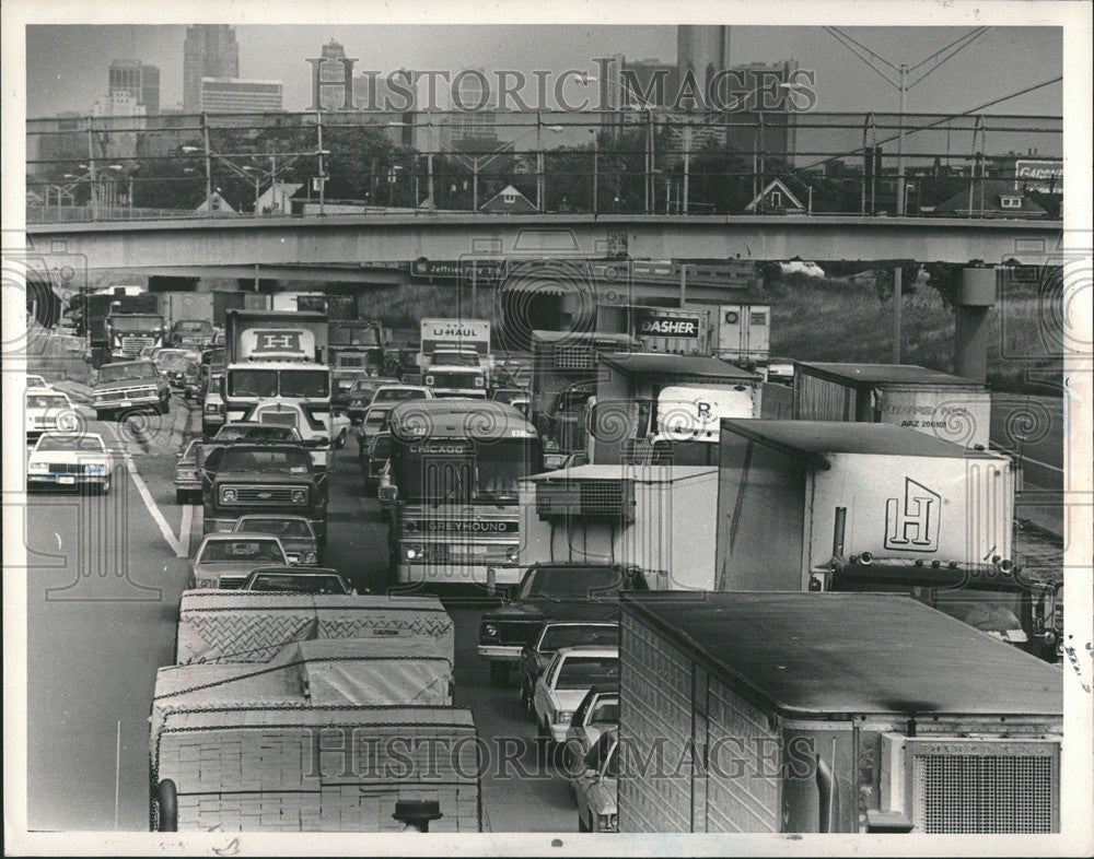 1987 Press Photo Detroit Freeway Traffic Jam - Historic Images