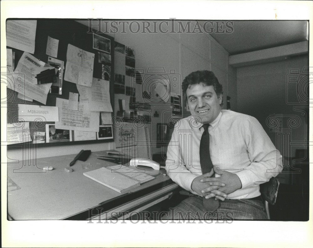 1984 Press Photo Ann arbor architect Michael Prochaska - Historic Images