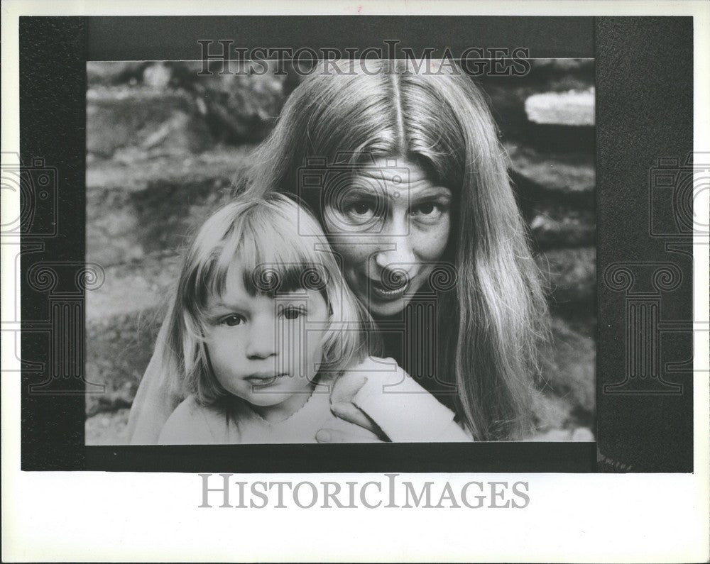 Press Photo Jane Price Erica Daughter Problems - Historic Images