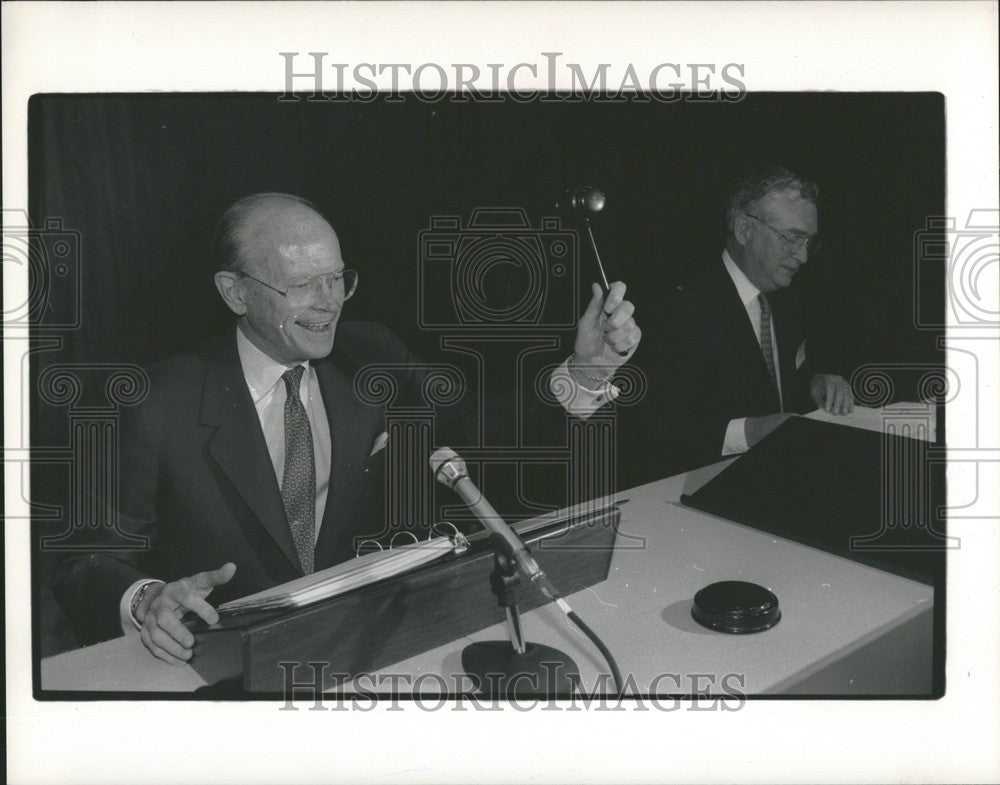 Press Photo DON PETERSEN FORD MOTOR - Historic Images