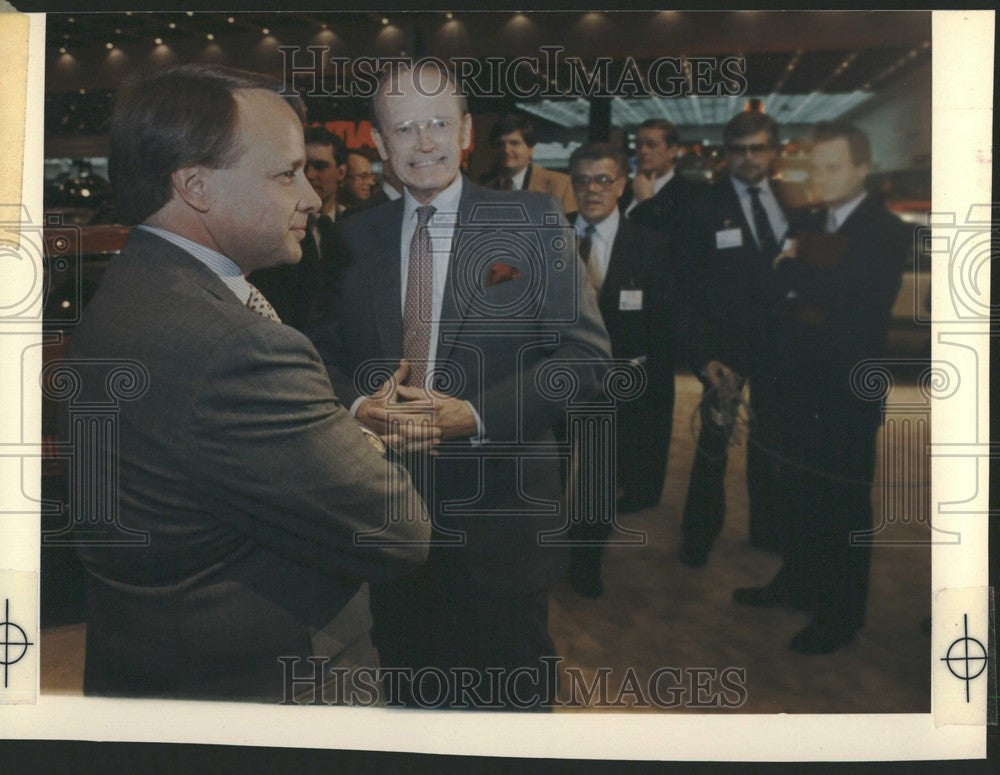 1989 Press Photo donald petersen businessman american - Historic Images