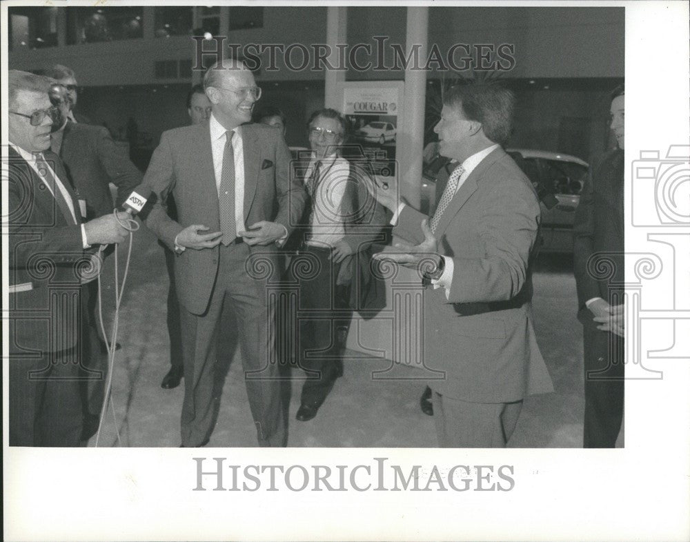 1989 Press Photo Donald Petersen - Historic Images