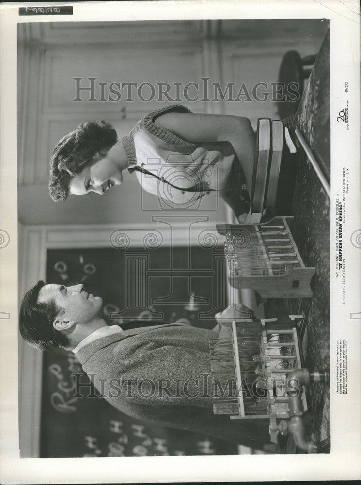 1949 Press Photo Jean Peters It Happens Every Spring - Historic Images