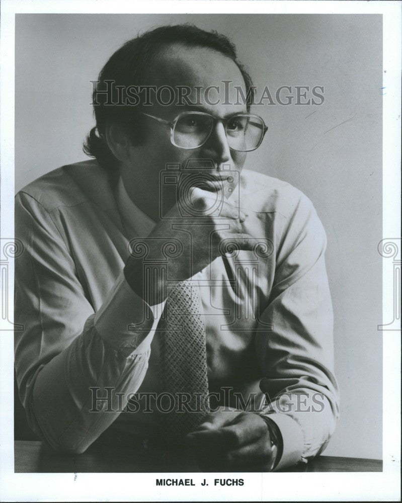 1989 Press Photo Michael J. Fuchs HBO chairman film - Historic Images