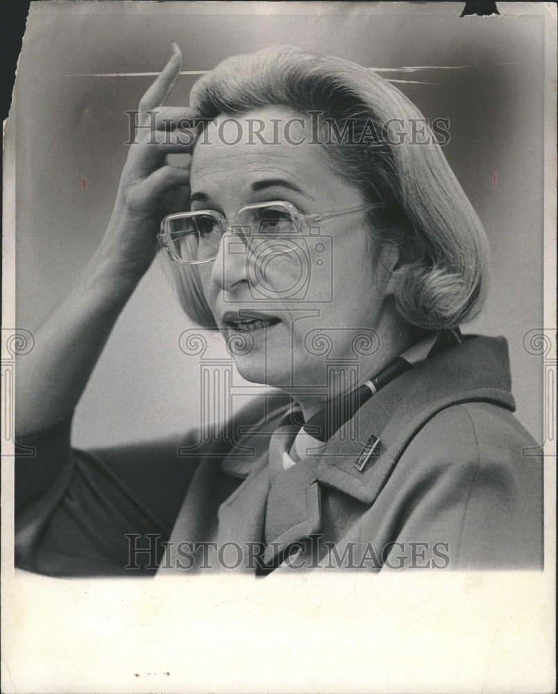 1970 Press Photo Renters Fraud Esther Shapiro abuses - Historic Images