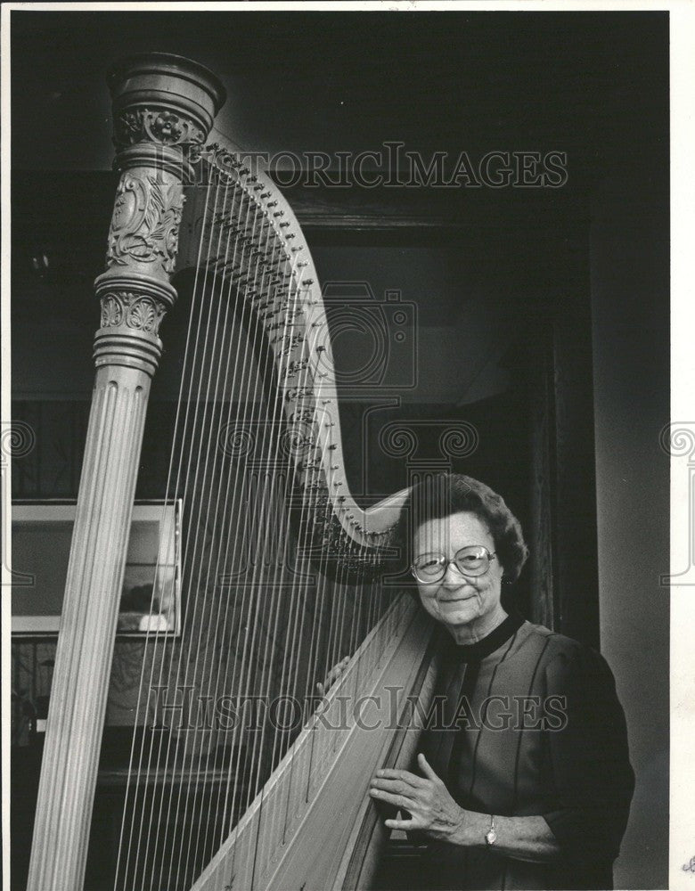 1986 Press Photo Former Students University Michigan - Historic Images