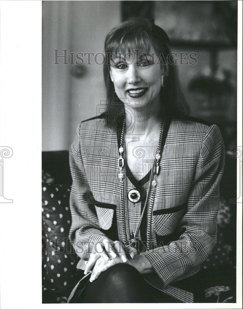 1992 Press Photo harriett fuller co-owner - Historic Images