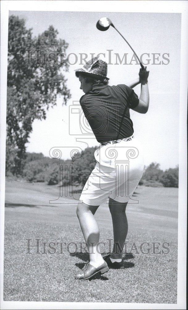 1957 Press Photo Sally Sharp - Historic Images