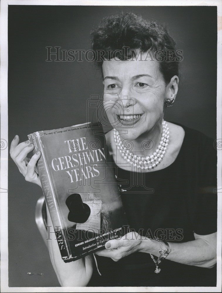 1959 Press Photo Kay Swift - Historic Images