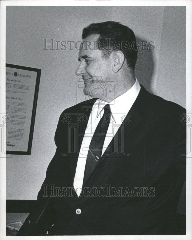 1965 Press Photo Judge Russell Swarthout - Historic Images