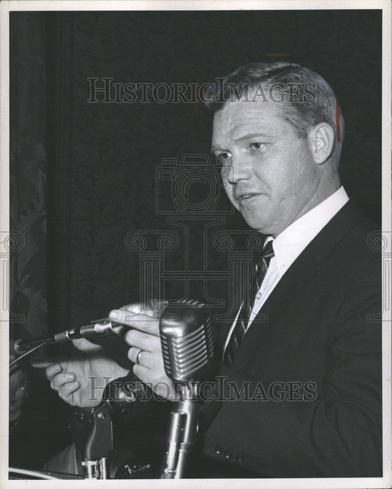 1966 Press Photo John Swainson Governor - Historic Images