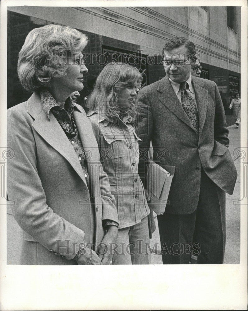 1975 Press Photo John Swainson Michigan Governor - Historic Images