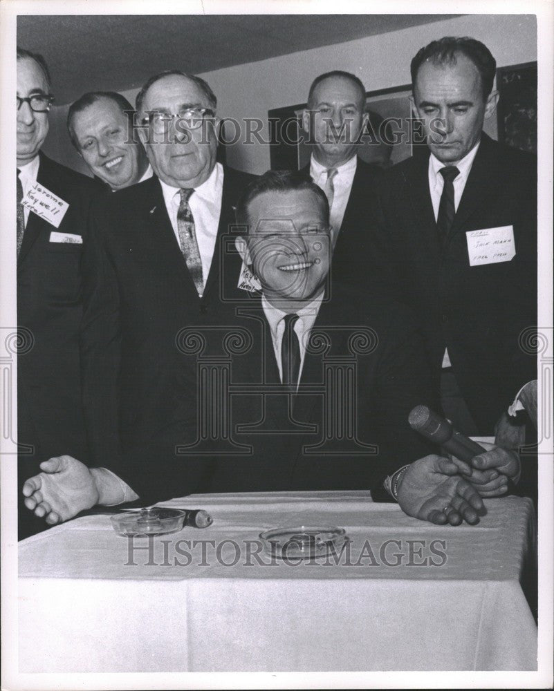 1962 Press Photo Jack Mann Detroit Free Press Reporter - Historic Images