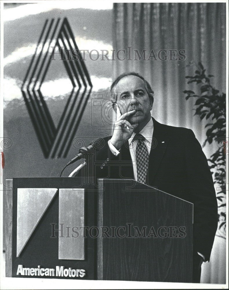 1982 Press Photo W. Paul Tippett Jr.&#39;s 1982 salary - Historic Images