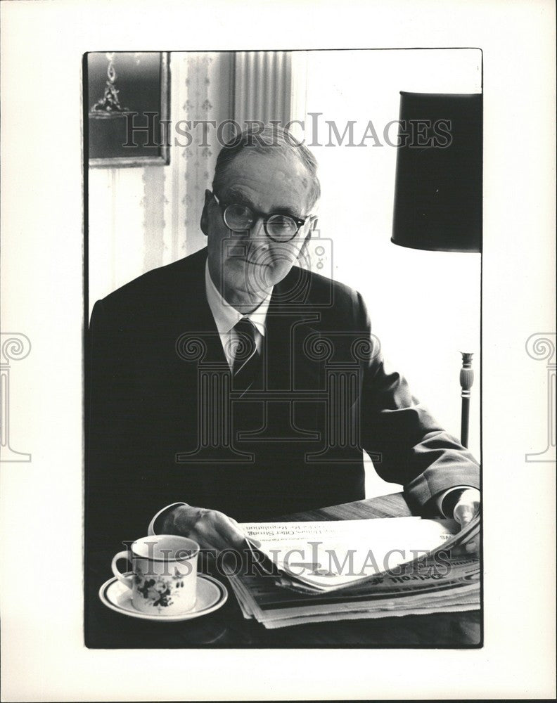 1983 Press Photo Donald M.D. Thurlier - Historic Images