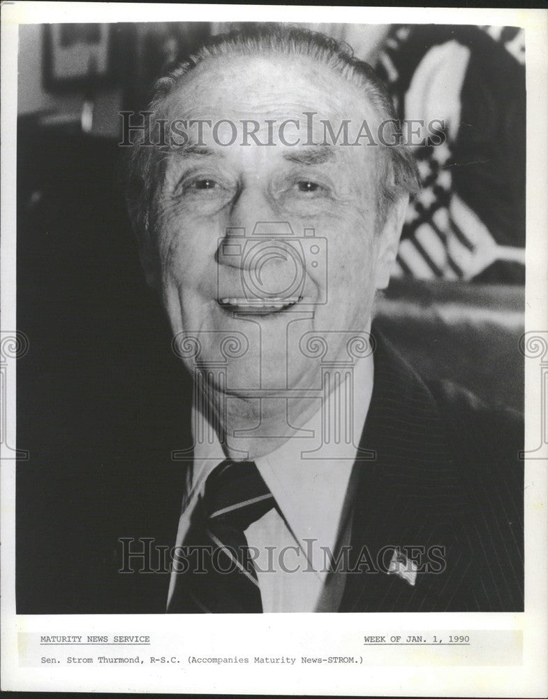 1990 Press Photo Strom Thurmond Accompanies Maturity - Historic Images