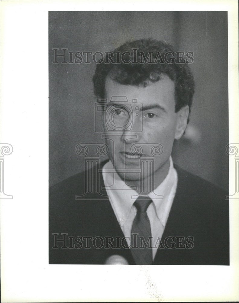 1986 Press Photo Finalist Derrick Fries - Historic Images