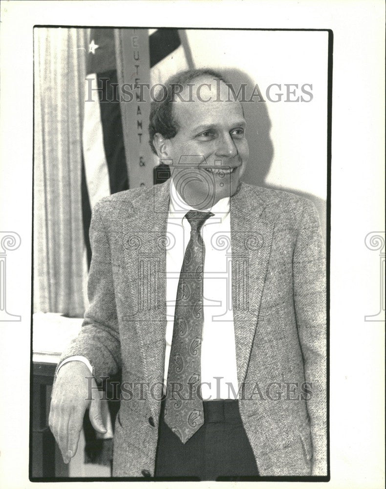 1988 Press Photo Bloomfield Judge Bernard Friedman - Historic Images