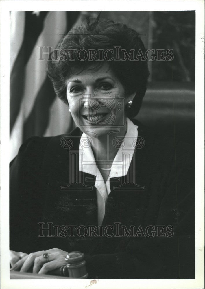 1988 Press Photo Maureen P. Reilly - Historic Images