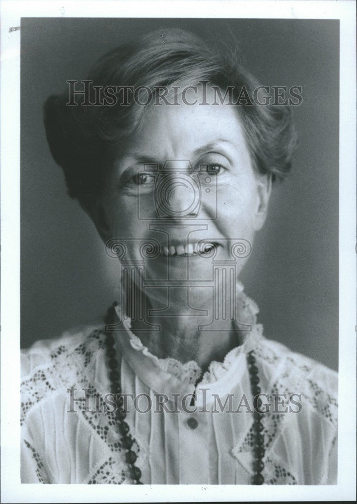 1988 Press Photo Jill Conway president Smith College - Historic Images