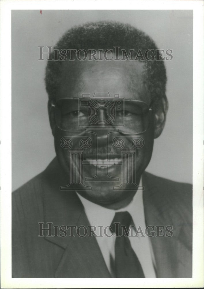 1991 Press Photo Clarence Young  Commission dies Young - Historic Images