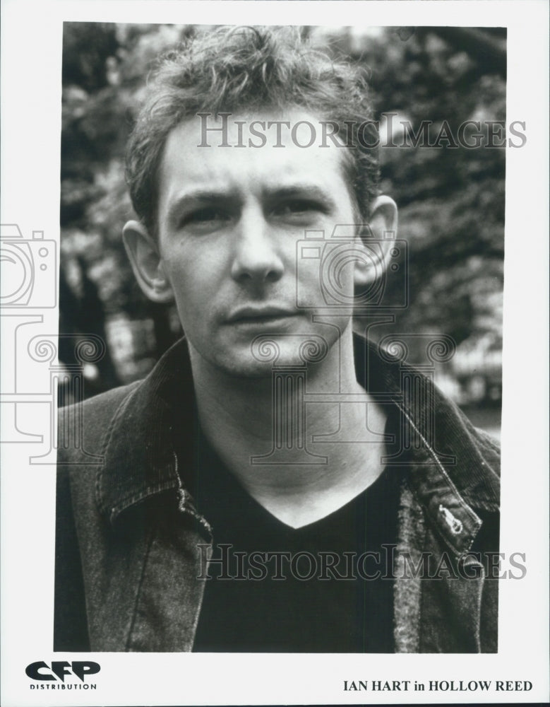 1996 Press Photo Actor Ian Hart in &quot;Hollow Reed&quot; Film by Angela Pope - Historic Images