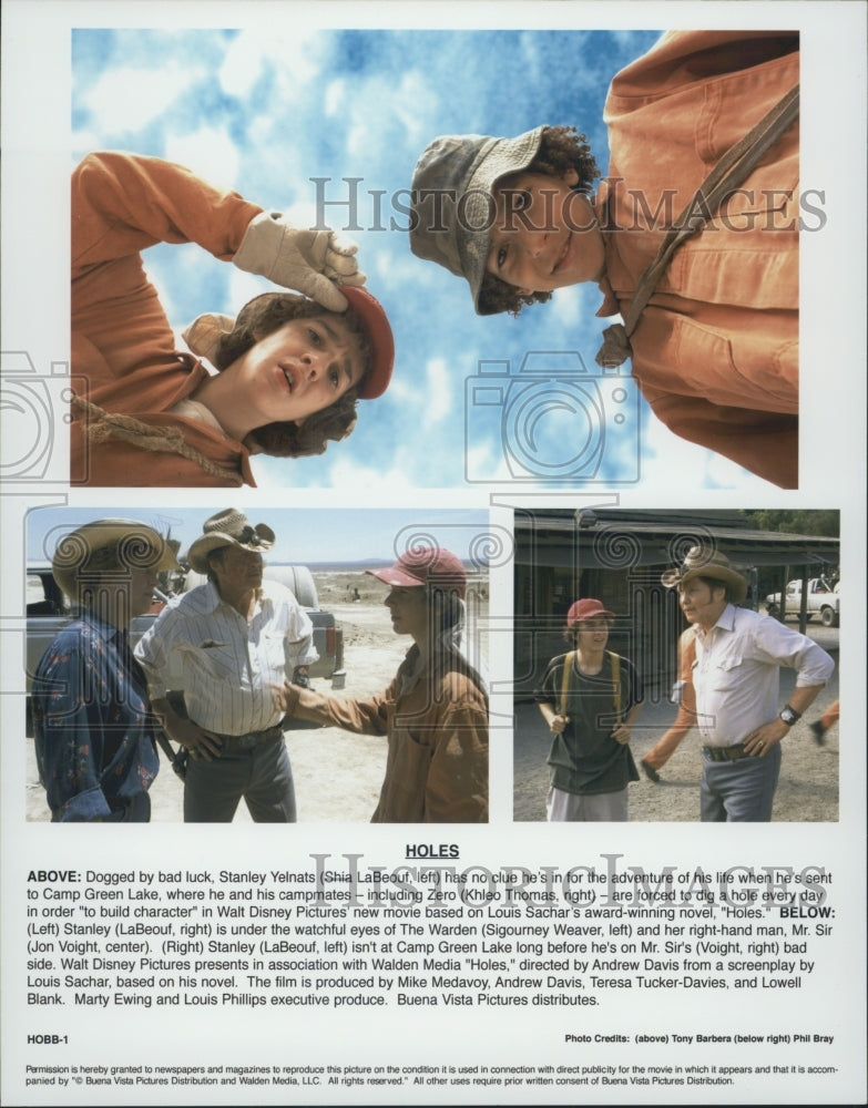 2003 Press Photo &quot;Holes&quot; Film Stills w Shia LeBeouf, Henry Winkler, Nathan Davis - Historic Images